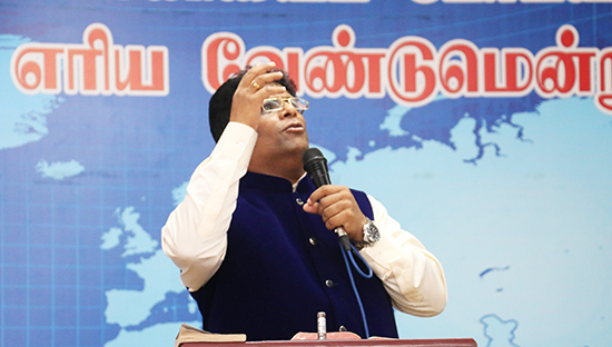 Vellore, Pernambut Mega Prayer praise report by Grace Ministry Bro Andrew Richard. God performed amazing miracles, deliverance and also touched the brokenhearted.
