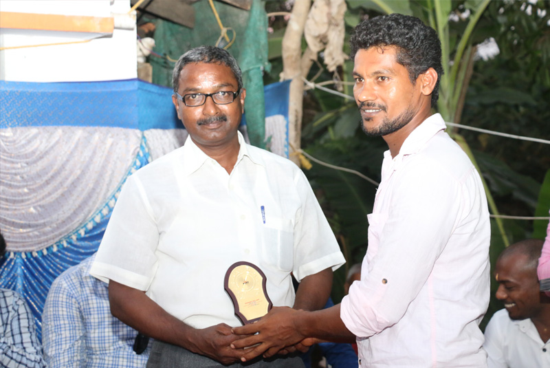 Grace Ministry in association with Meramajal Meri Jann (Facebook Page) organized a charity event in Shree Matha Lakshani Shanthidama old age in Mangaluru.