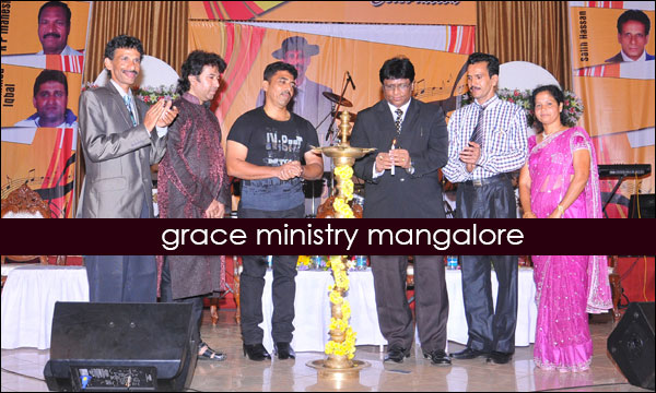Bro Andrew Richard inaugurates the anniversary of Patma Music Institute at Mangalore. Valentine D'souza, sitarist Ustad Rafique Khan graced the occasion.