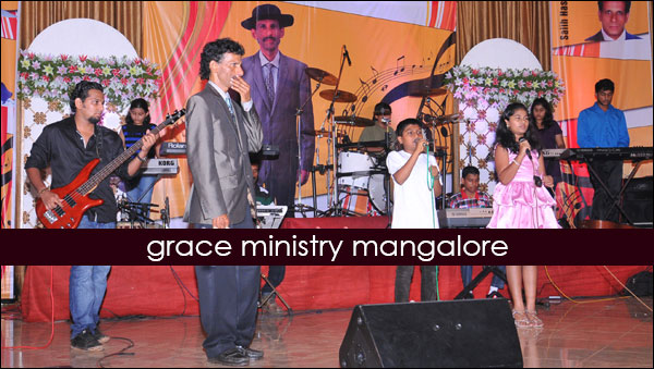 Bro Andrew Richard inaugurates the anniversary of Patma Music Institute at Mangalore. Valentine D'souza, sitarist Ustad Rafique Khan graced the occasion.