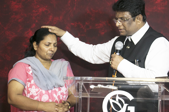 Praise Report of Retreat Prayer in Mangalore by Grace Ministry that was held on June 23, 2017. Many miracles of healing, deliverance and prophetic took place in the retreat, with thrilling testimonies of prophetic and more.