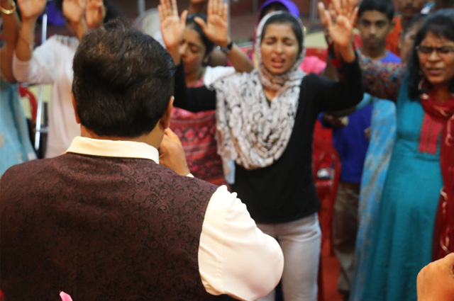 Praise Report of Night Vigil Prayer held at Prayer Center in Mangaluru by Grace Ministry Bro Andrew Richard. Hundreds thronged to the Night Vigil prayer and received the blessing of God.