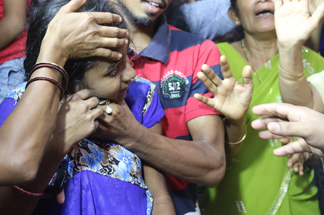 Countless Number of people joined the Friday Retreat in Mangalore at Grace Ministry prayer hall here on Aug 18. People experienced True Healing, Deliverance, Revival and Trasnformation.