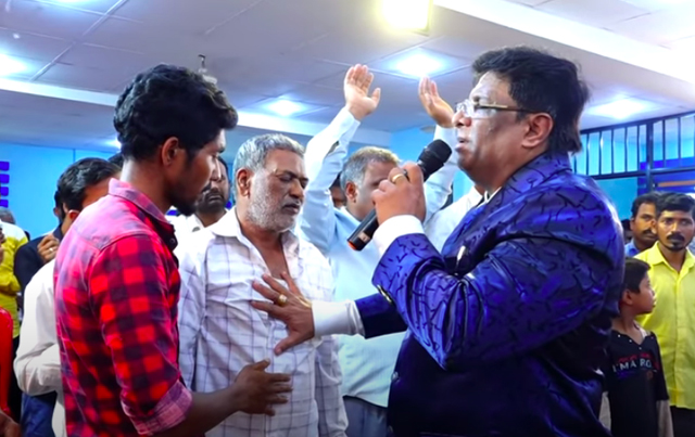 Cured of severe Heart Disease and Blood vomit instantly after prayers by Bro Andrew Richard at Grace Ministry prayer centre in Mangalore. Read the powerful Kannada Testimony.