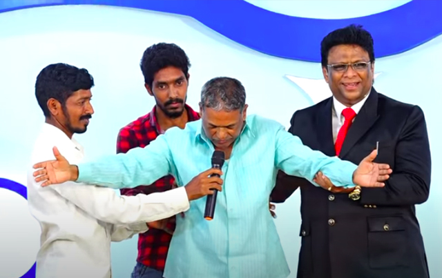 Cured of severe Heart Disease and Blood vomit instantly after prayers by Bro Andrew Richard at Grace Ministry prayer centre in Mangalore. Read the powerful Kannada Testimony.