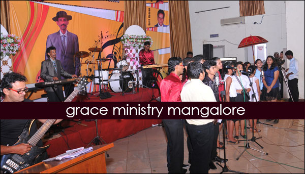 Bro Andrew Richard inaugurates the anniversary of Patma Music Institute at Mangalore. Valentine D'souza, sitarist Ustad Rafique Khan graced the occasion. 
