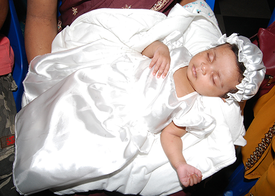 Miracle baby born in Mangalore after prayers at Grace Ministry in Mangalore. 