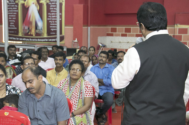 The 8 hours Night Vigil Prayer was held on July 1st, Saturday at Prayer Center, Mangalore by Grace Ministry. Enormous crowd came together to perceive God's Word and to invoke divine blessings of God 